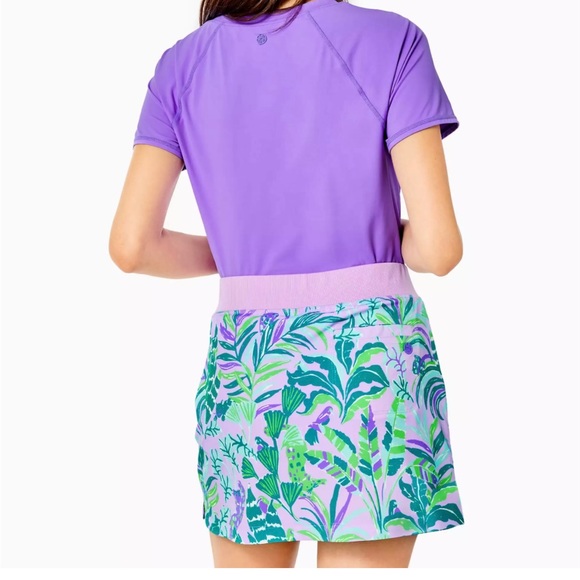 Lilly Pulitzer Luxletic Run Around Skort - Picture 2 of 5